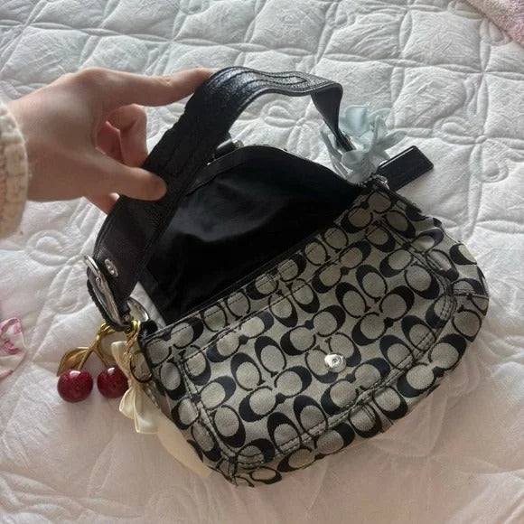 š¤Y2K Coach Grey & Black Soho Monogram Purse/Bagš¤