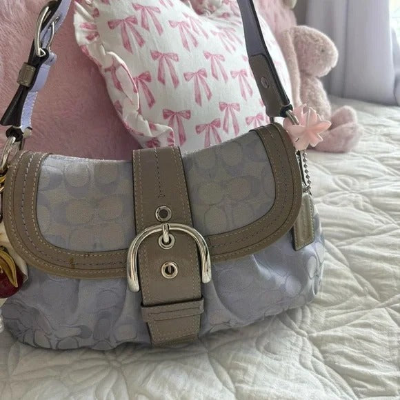 💜 Y2K Coach Lavender Purple Soho Signature “C” Monogram Large Purse/Shoulder Bag 💜