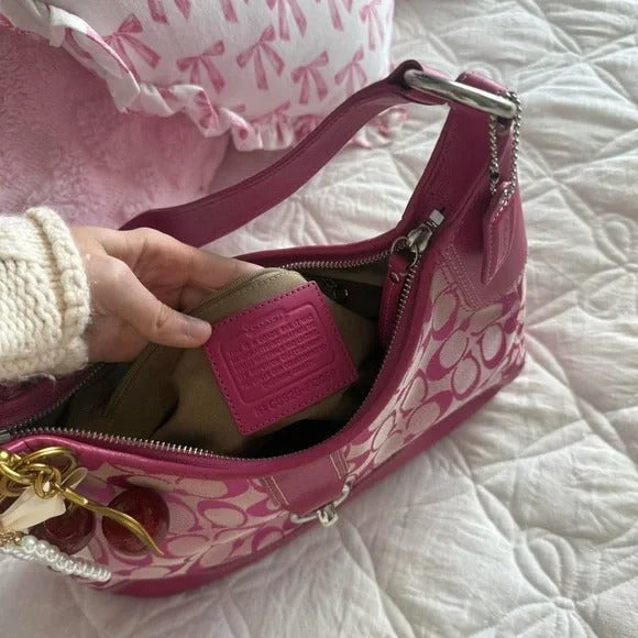💖 Y2K Rare Barbie Pink Coach Hampton Clip Shoulder Bag 💖