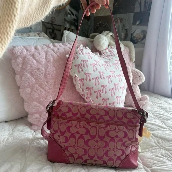 💖 Y2K Coach Barbie Pink Hampton Monogram Shoulder Bag 💖