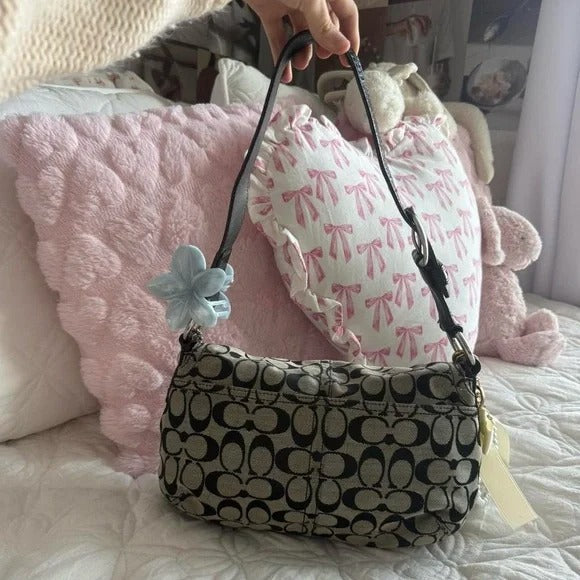 🖤Y2K Coach Grey &amp; Black Soho Monogram Purse/Bag🖤