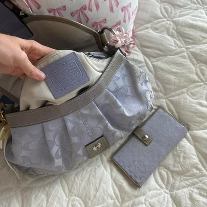 💜 Y2K Coach Lavender Purple Soho Signature “C” Monogram Large Purse/Shoulder Bag 💜
