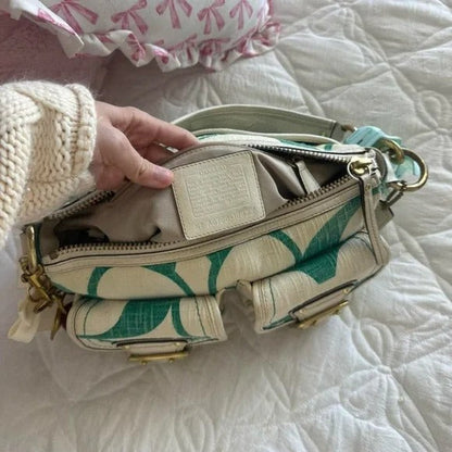 💚 Y2K Coach Legacy Mandy Green Signature Shoulder Bag (Special Edition) 💚