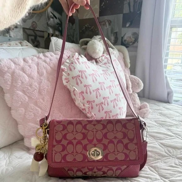 💖 Y2K Coach Barbie Pink Hampton Monogram Shoulder Bag 💖